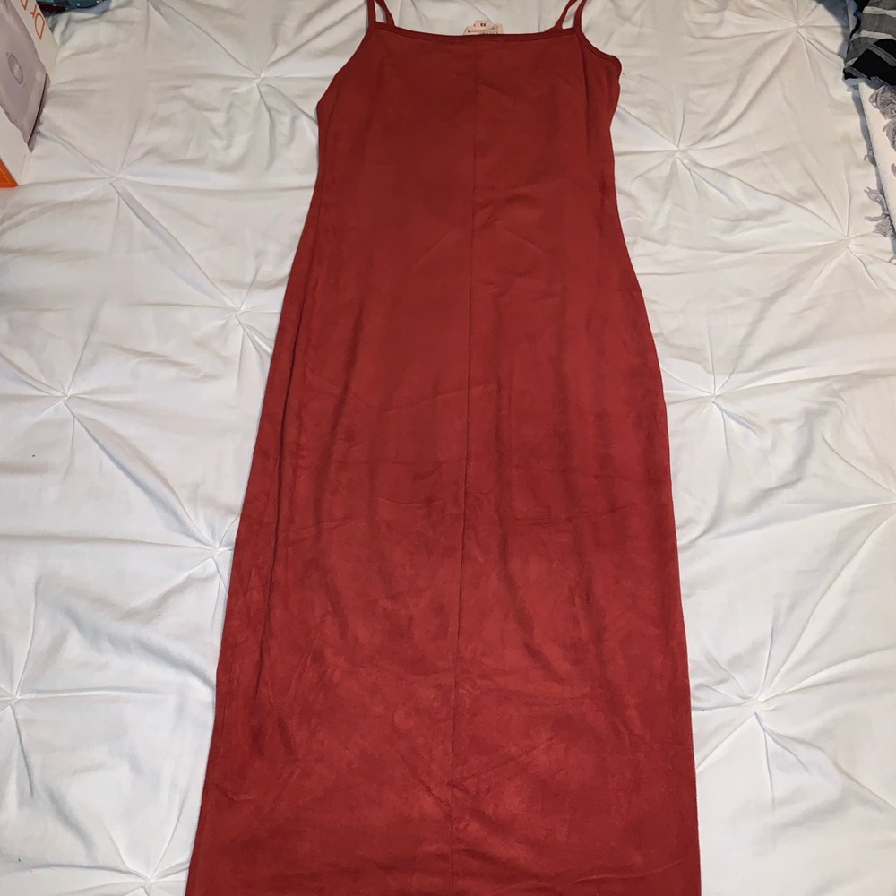Dress - Picture 3 of 3